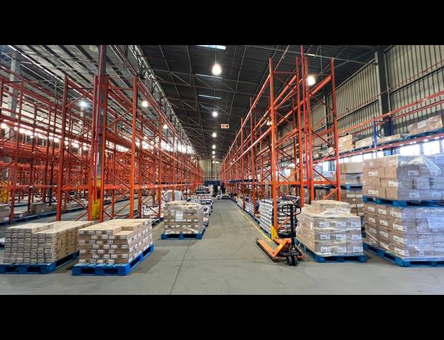 5,994M² WAREHOUSE TO LET IN ISANDO